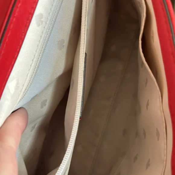 💥💥SOLD💥💥Beautiful Kate Spade Crossbody - Picture 4 of 4